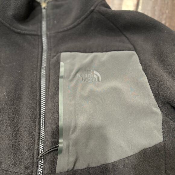 The North Face Black and Gray Men's Performance Jacket | M - Picture 5 of 11